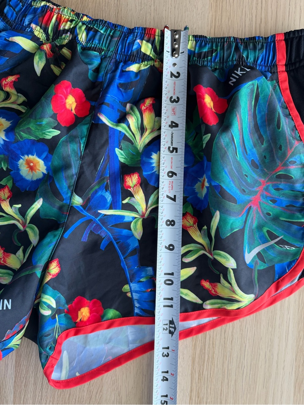 Nike Dr-Fit XL Tropical Floral Running Shorts w/ Red Trim - Picture 6 of 11